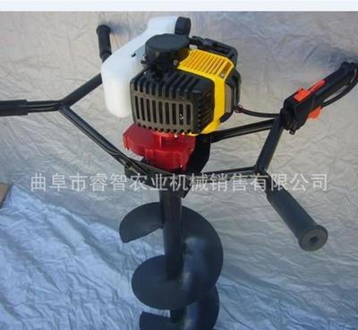 【甘肃植树挖坑机价格 自动化挖坑机标价 打桩打孔挖坑机批发】 -